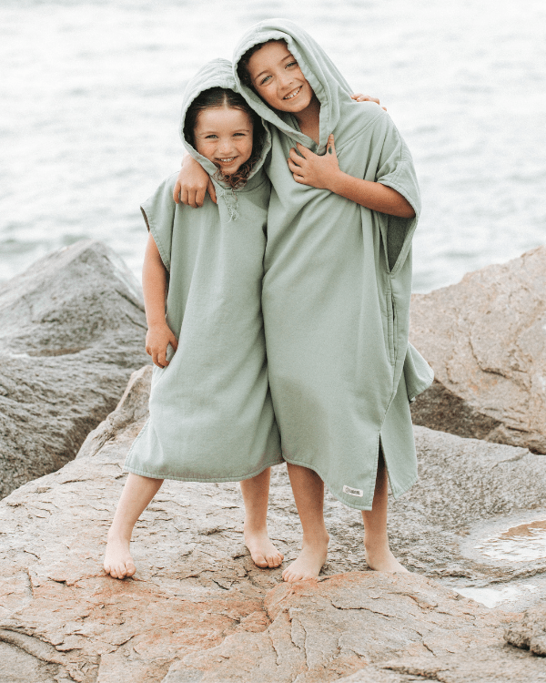 Terra Hooded Poncho Youth  - Sage